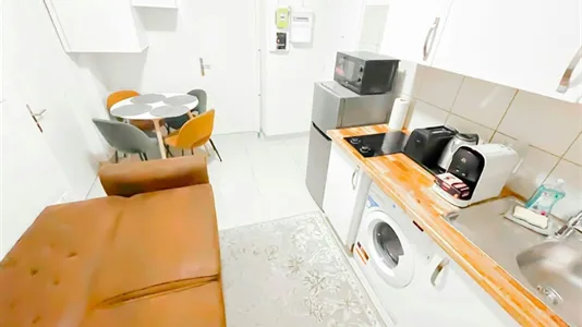 Apartments in L'Haÿ-les-Roses - photo 7