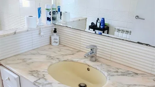 Rooms in Barcelona Sarrià-St. Gervasi - photo 9