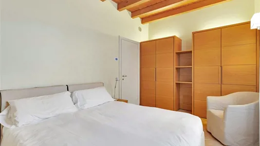 Apartments in Milano Zona 5 - Vigentino, Chiaravalle, Gratosoglio - photo 3