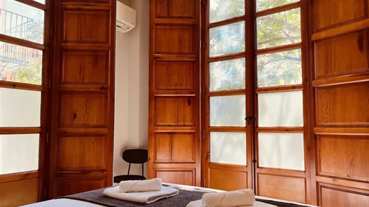 Apartments in Valencia Ciutat Vella - photo 9