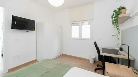 Rooms in Málaga - photo 5