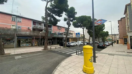 Rooms in Adaro - photo 10