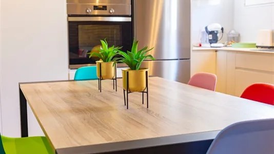 Rooms in Valencia Ciutat Vella - photo 8