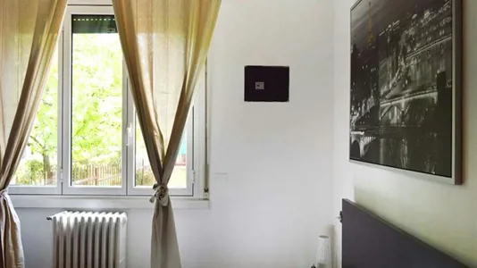 Rooms in Milano Zona 5 - Vigentino, Chiaravalle, Gratosoglio - photo 2