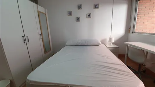 Rooms in Granada - photo 4