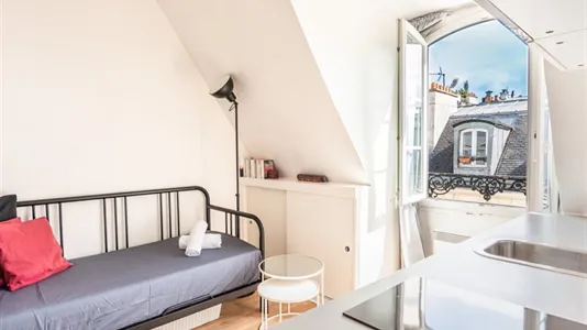 Apartments in Paris 7ème arrondissement - photo 5