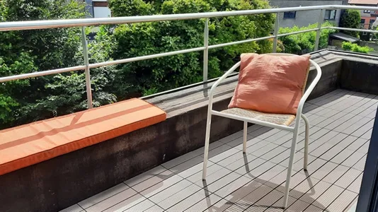 Houses in Hove - photo 10