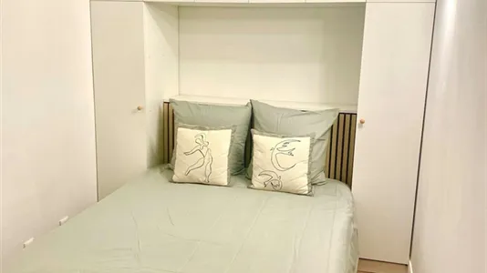 Apartments in Paris 17ème arrondissement - photo 6