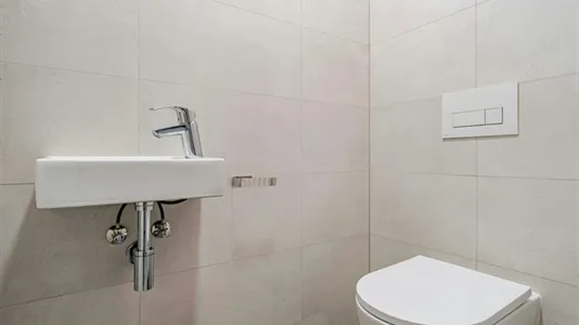 Apartments in Praha 6 - photo 9