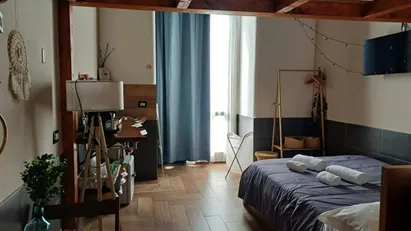Apartment for rent in Napoli Municipalità 4, Naples