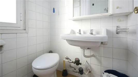 Rooms in Madrid Chamartín - photo 10