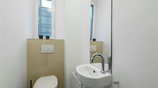 Rooms in Stuttgart-Mitte - photo 9