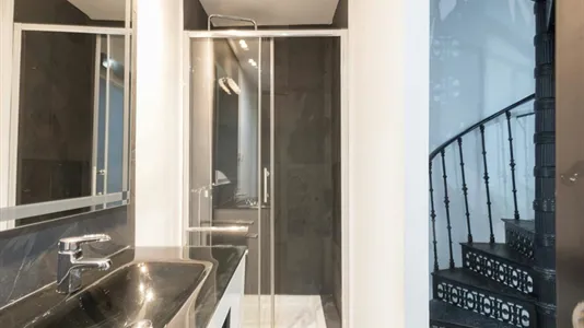 Apartments in Madrid Centro - photo 7