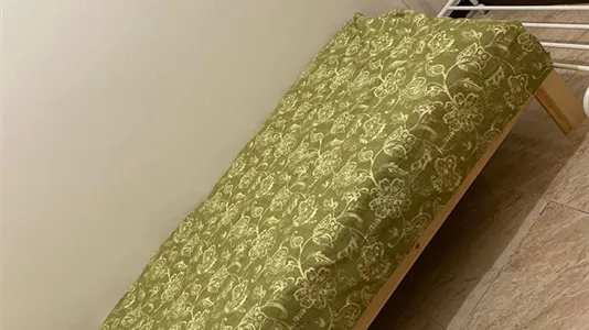 Rooms in Barcelona Eixample - photo 5