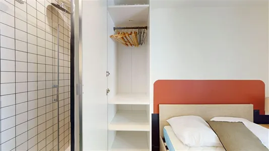 Rooms in Paris 18ème arrondissement - Montmartre - photo 4