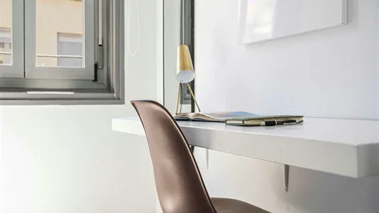 Rooms in Madrid Centro - photo 6