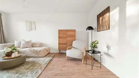 Apartments in Berlin Neukölln - photo 2