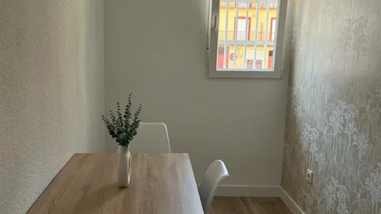 Rooms in Jaén - photo 10