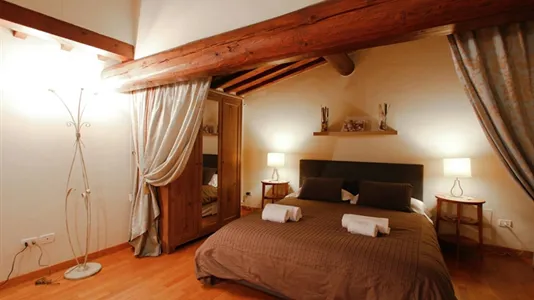 Apartments in Florence - photo 2