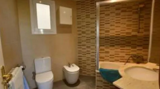 Apartments in Barcelona Les Corts - photo 8