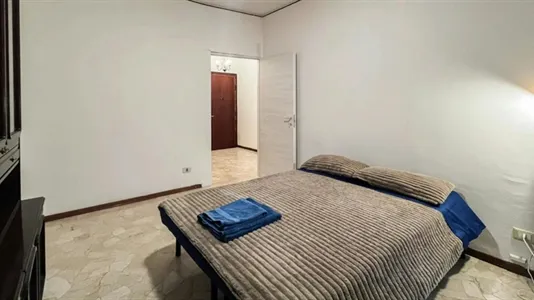 Apartments in Milano Zona 8 - Fiera, Gallaratese, Quarto Oggiaro - photo 5