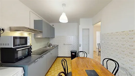 Rooms in Grenoble - photo 6