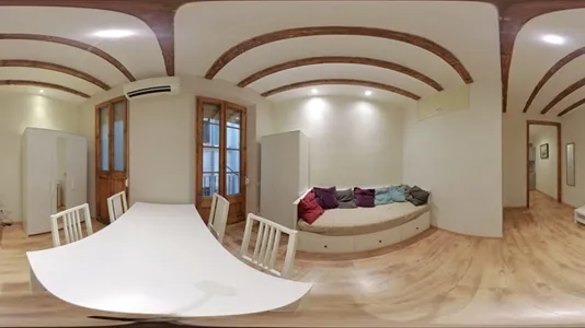Apartments in Barcelona Ciutat Vella - photo 6