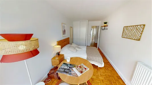 Rooms in Paris 15ème arrondissement - photo 2