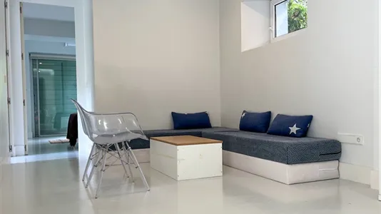 Rooms in Madrid Chamartín - photo 10