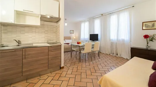 Apartments in Bologna - photo 4