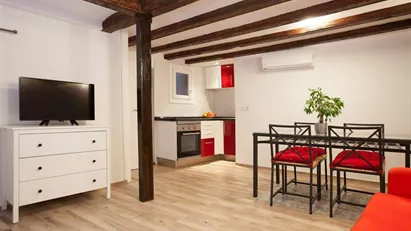 Apartment for rent in Barcelona Ciutat Vella, Barcelona