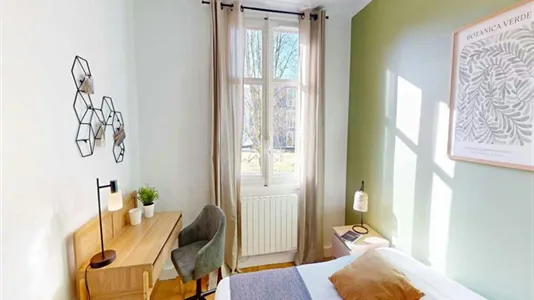 Rooms in Lyon - photo 4