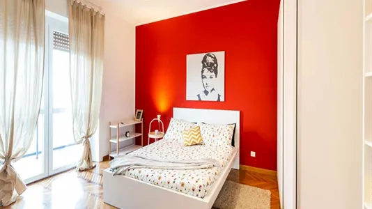 Rooms in Milano Zona 2 - Stazione Centrale, Gorla, Turro, Greco, Crescenzago - photo 3