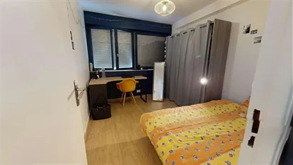Room for rent in Lyon, Auvergne-Rhône-Alpes