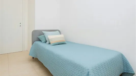Rooms in Milano Zona 5 - Vigentino, Chiaravalle, Gratosoglio - photo 2