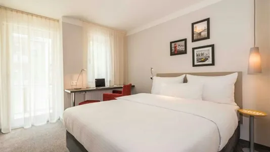 Apartments in Planegg - photo 3