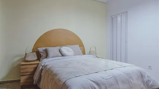 Rooms in Godelleta - photo 4