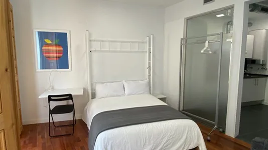 Apartments in Madrid Centro - photo 10