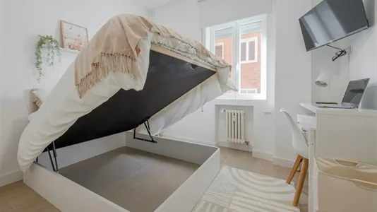 Rooms in Madrid Chamartín - photo 5