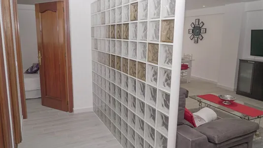 Rooms in Málaga - photo 4