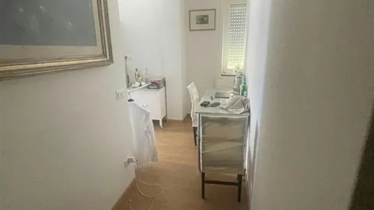 Rooms in Roma Municipio XIV – Monte Mario - photo 4
