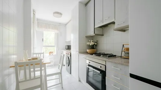 Rooms in Madrid Fuencarral-El Pardo - photo 10