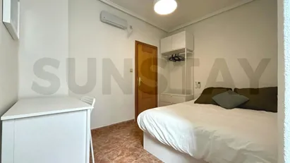 Room for rent in el Camí de Vera, Comunidad Valenciana