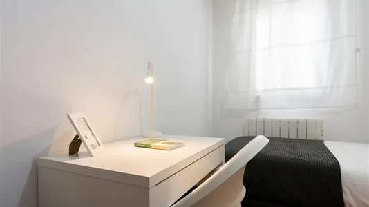 Rooms in Madrid Chamberí - photo 5