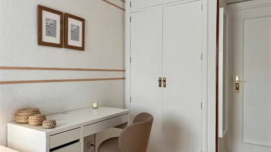 Rooms in Madrid Tetuán - photo 9