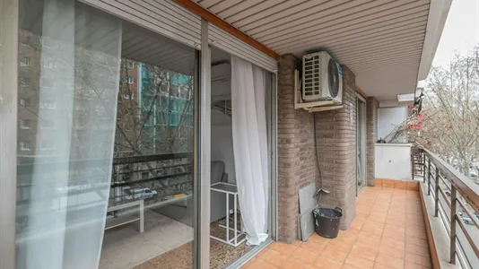 Apartments in Barcelona Eixample - photo 5