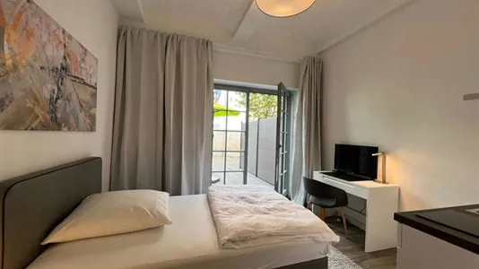 Apartments in Berlin Mitte - photo 1