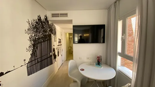Rooms in Madrid Salamanca - photo 6
