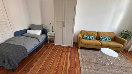 Rooms in Berlin Mitte - photo 4