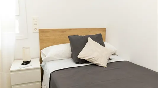 Rooms in Zaragoza - photo 3
